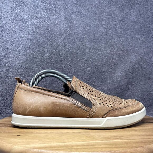 Ecco Collin 2.0 Slip On Leather Brown Perforated Casual Sneakers Men's Size 9 - Picture 1 of 9